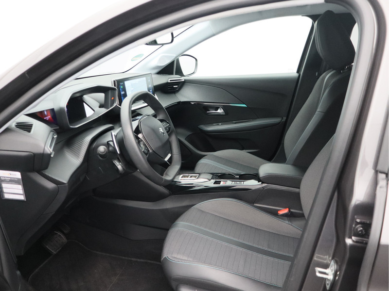 Peugeot 208 1.2 PureTech Allure Pack/ automaat/ lage km!