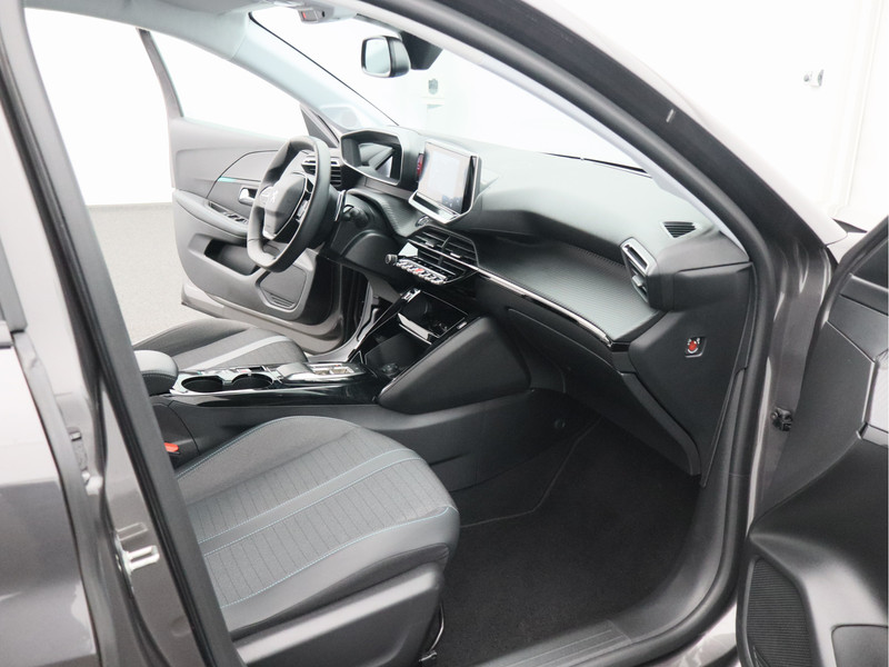 Peugeot 208 1.2 PureTech Allure Pack/ automaat/ lage km!