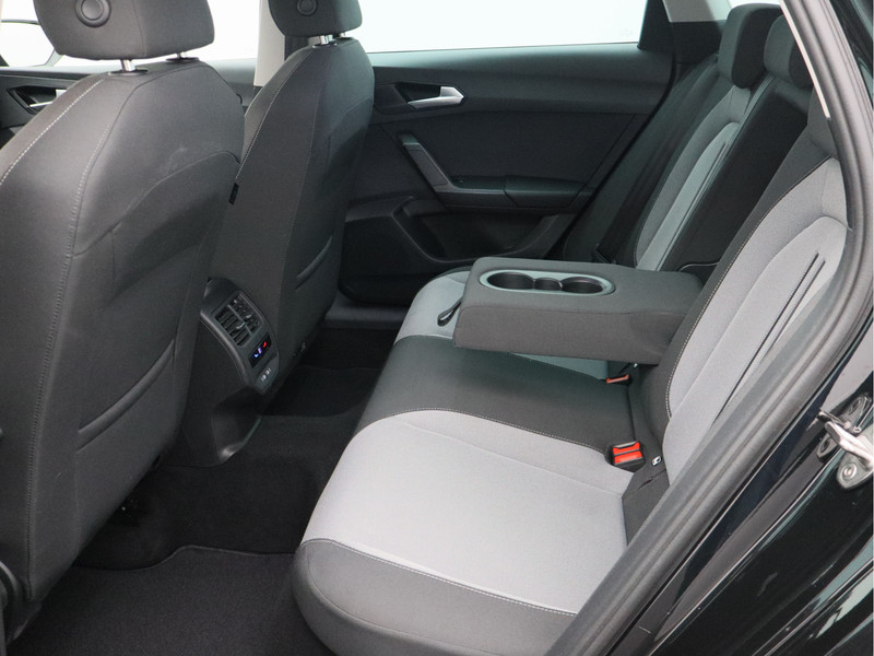 SEAT Leon Sportstourer 1.0 TSI Style Business Intense/ lage km!