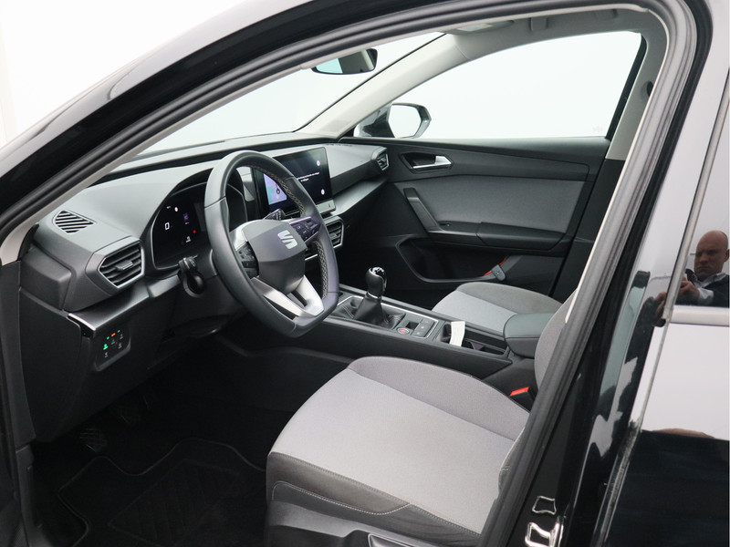 SEAT Leon Sportstourer 1.0 TSI Style Business Intense/ lage km!