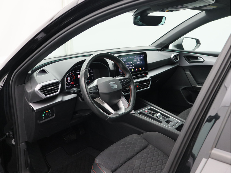 SEAT Leon Sportstourer 1.5 eTSI FR Business Intense/ compleet!