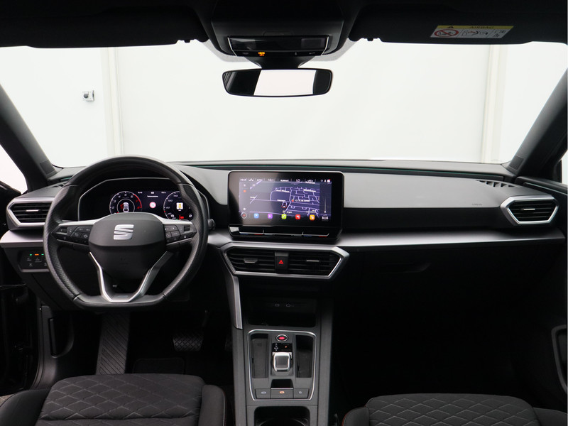 SEAT Leon Sportstourer 1.5 eTSI FR Business Intense/ compleet!