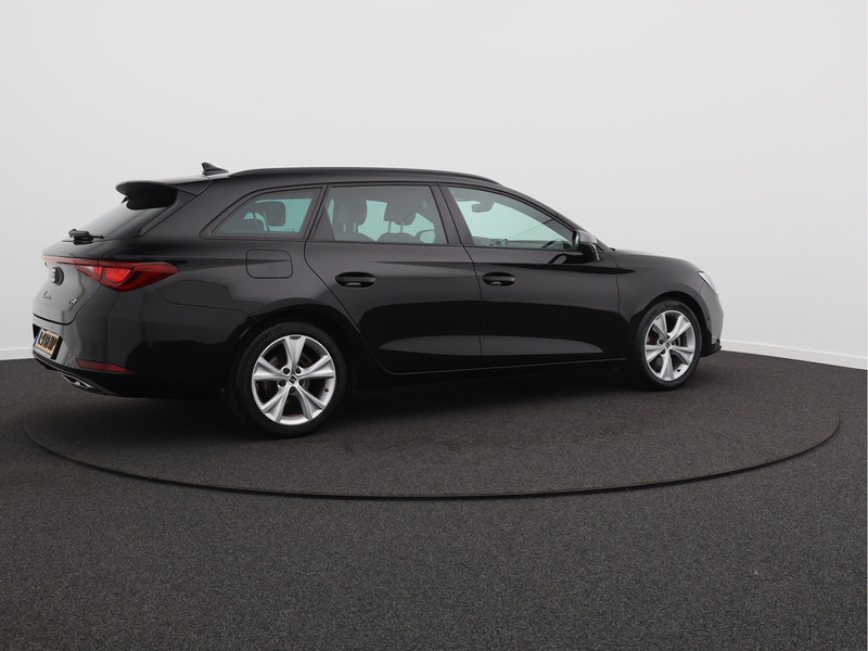 SEAT Leon Sportstourer 1.5 eTSI FR Business Intense/ compleet!
