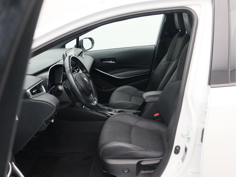 Toyota Corolla Touring Sports 2.0 Hybrid Business Plus/ compleet!