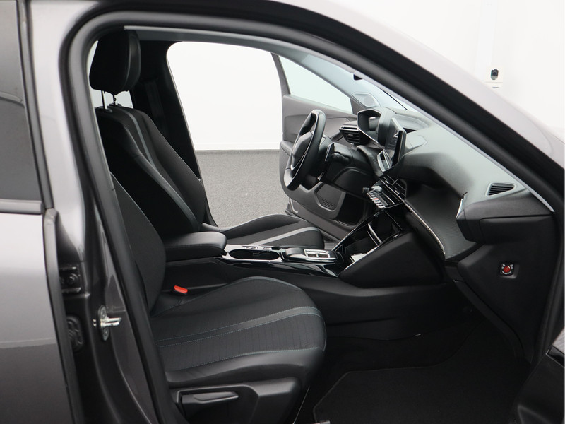 Peugeot 2008 1.2 PureTech Allure Pack/ automaat/ trekhaak!