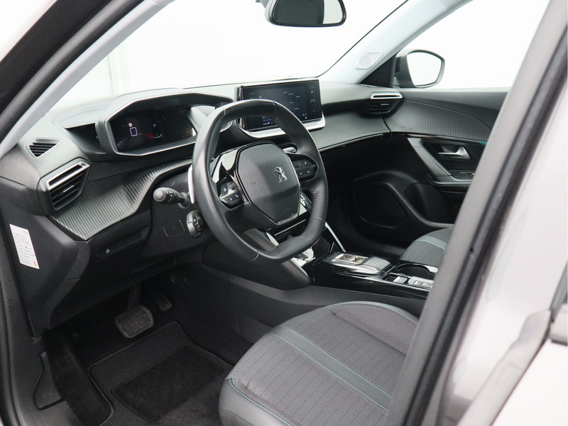 Peugeot 2008 1.2 PureTech Allure Pack/ automaat/ trekhaak!