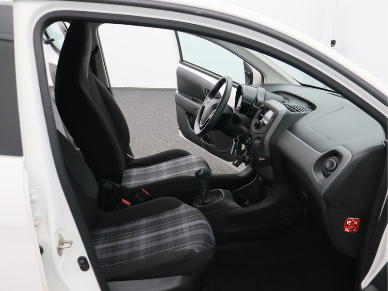 Peugeot 108 1.0 e-VTi Active/ lage km/ mooie auto!