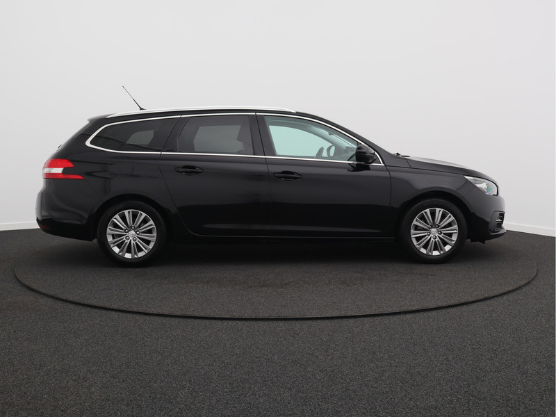 Peugeot 308 SW 1.2 PureTech Blue Lease Premium/ lage km/ zeer mooi!
