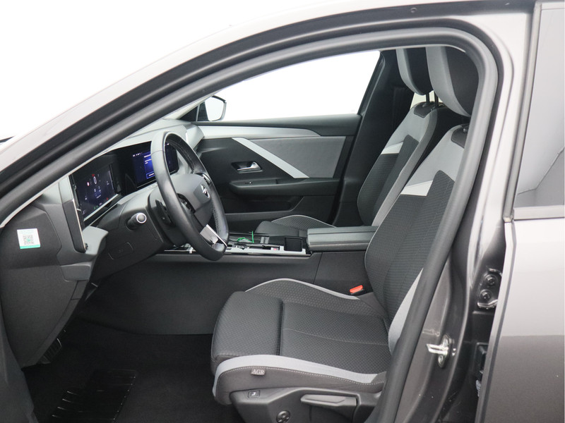 Opel Astra Sports Tourer 1.2 Business Edition/ lage km/ automaat!